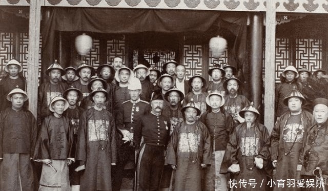 公鸡打鸣,母鸡下蛋